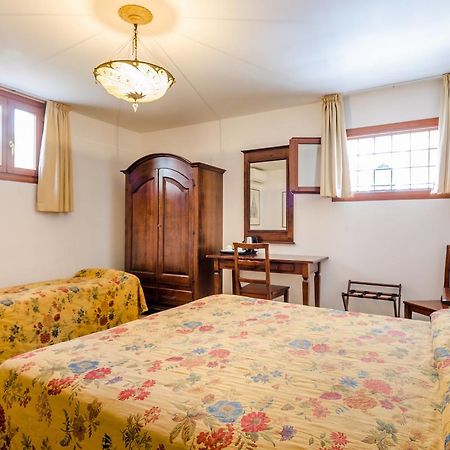 Bed and Breakfast Casa Rezzonico Венеция Экстерьер фото
